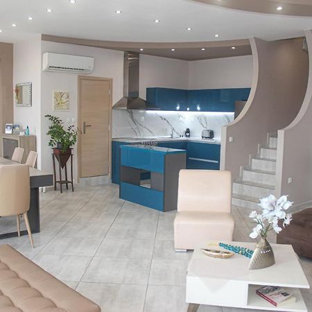 Apartament Endless Blue PalaiónTsiflíkion Zewnętrze zdjęcie